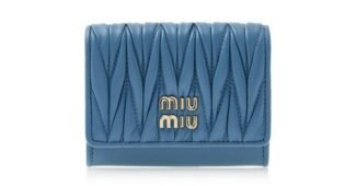 미우미우카드지갑 소문의 바로 그 상품! 가성비&가심비 상품 스마트한 선택