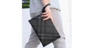 클러치백 연예인들이 먼저 찾는 최강 구매노하우 공개