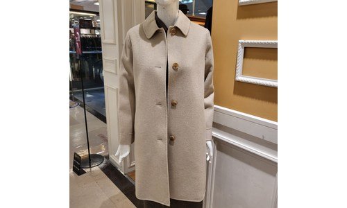 bcbg코트 연예인들이 먼저 찾는 필수보유득템 강추!강추!