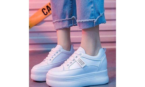 여성키높이운동화 미리 주문 필수! 인플러언서들이 먼저 찾는 상품 TOP9