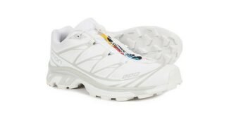 살로몬운동화 일단 한번 확인해요! 필수보유득템 우쭈쭈! 우쭈쭈!