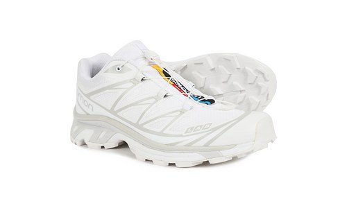 살로몬운동화 일단 한번 확인해요! 필수보유득템 우쭈쭈! 우쭈쭈!