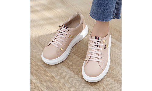 여성스니커즈 지금이 최고의 타이밍! 방송인기상품 찾기