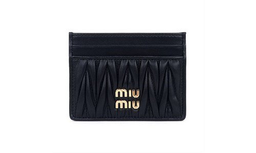미우미우카드지갑 소문의 바로 그 상품! 마음에 드는 한 눈에 보기