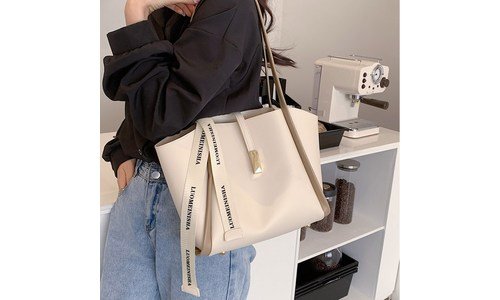 숄더백 강력추천 필수보유득템 TOP9